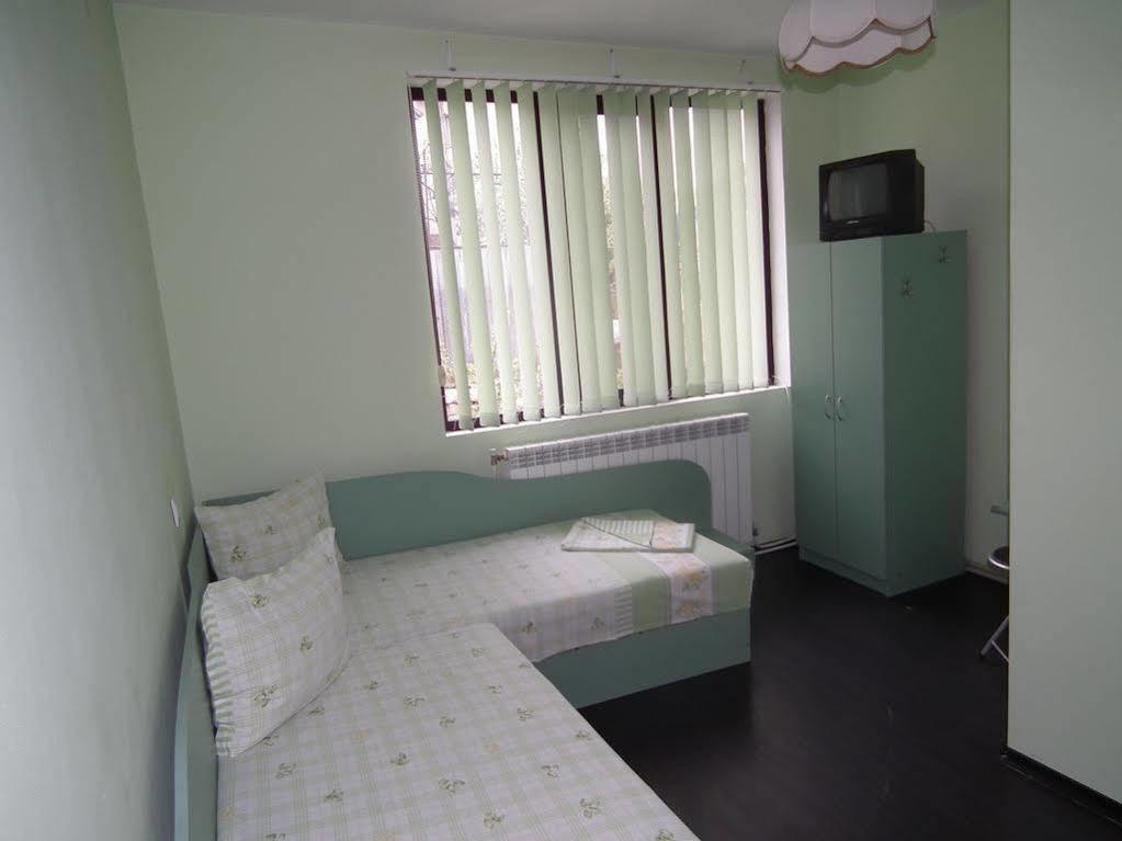 Guest House Bedrock Belogradcic Exterior foto