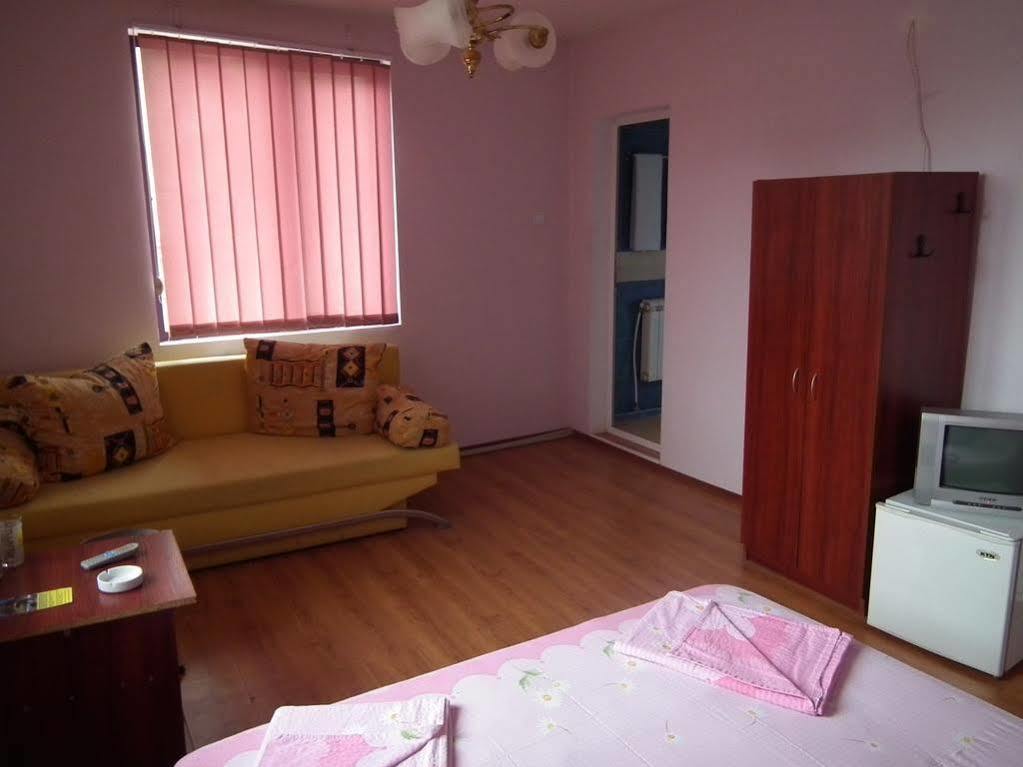 Guest House Bedrock Belogradcic Exterior foto